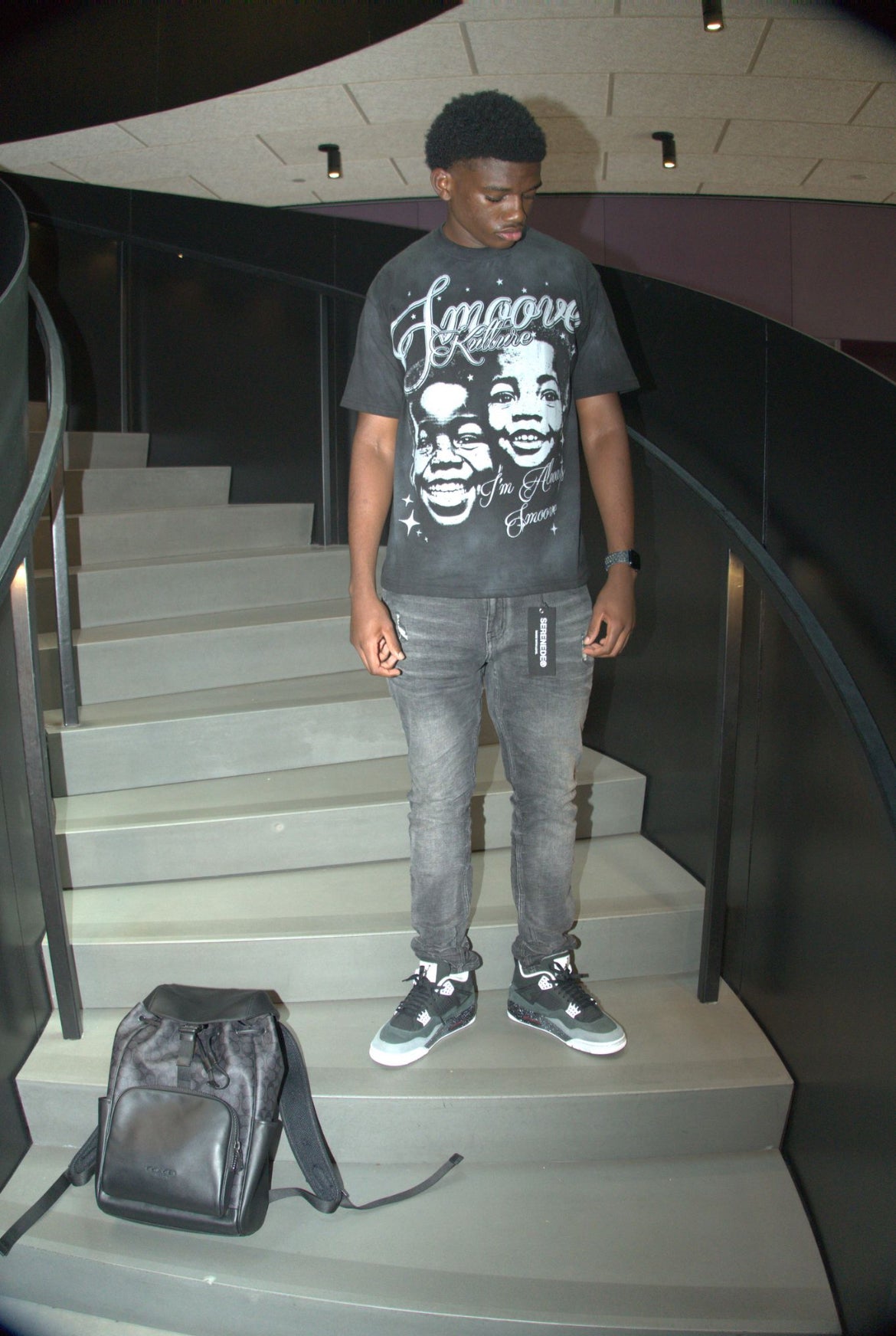 Always smoove T-shirt (PRE-ORDER)